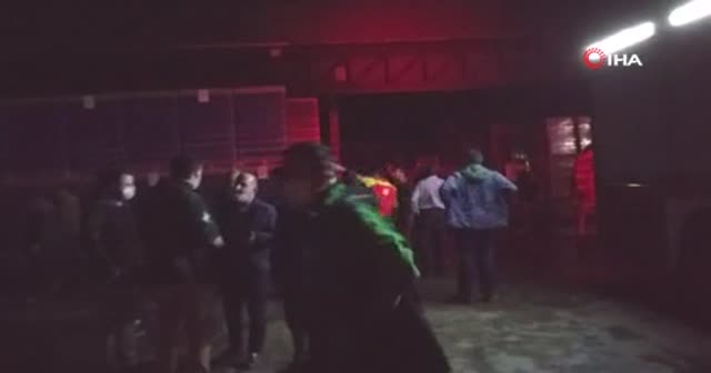 Bursa'da korkutan fabrika yangını!