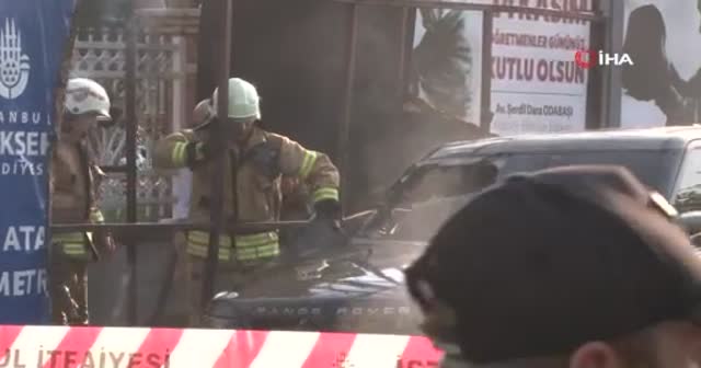 Kadıköy’de korkutan patlama anı kamerada