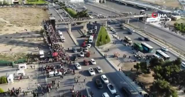 Kitap Fuarı'nda aşırı yoğunluk havadan görüntülendi