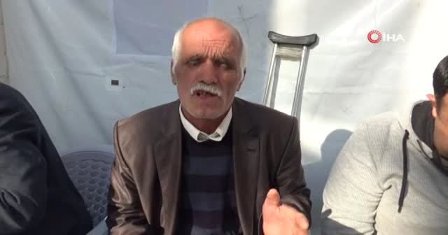 Terör örgütünden kaçan mahkum, evlat nöbetindeki ailelere mektup göndererek destek verdi