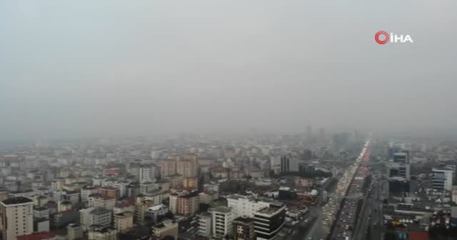 İstanbul'da hava sis hakimiyetinde başladı