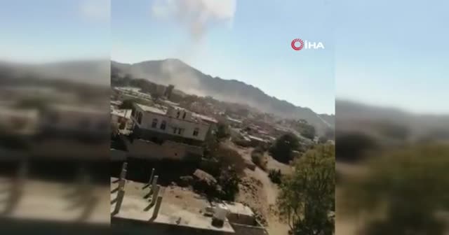 Yemen'de askeri mezuniyet törenine saldırı: 7 ölü
