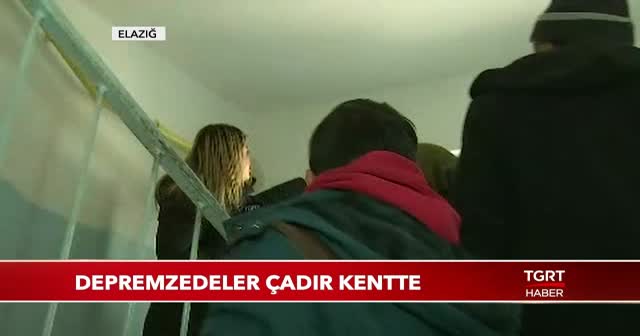 Depremzedeler çadır kentte!
