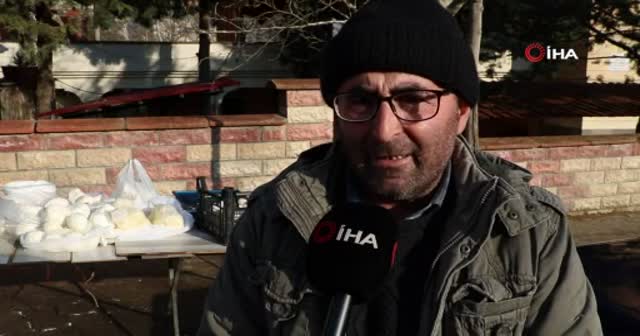 İş kazası mağduru oldu, çocuklarının eğitimi için seyyar satıcılığa başladı