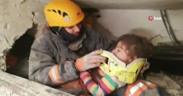 Küçük kız 24 saat sonra böyle kurtarıldı