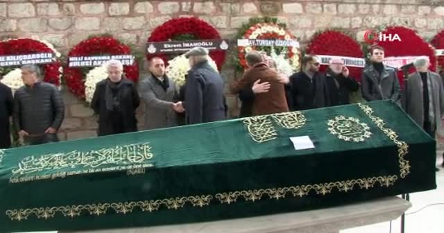 Metin Şentürk’ün babası son yolculuğuna uğurlandı