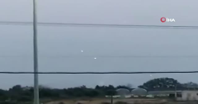 Gazze'den İsrail'e 20 roket atıldı