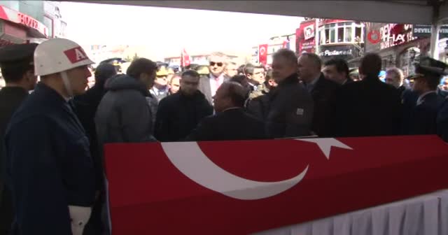 İdlib şehidi Piyade Uzman Onbaşı Ali Taşöz Kayseri'de son yolculuğuna uğurlandı