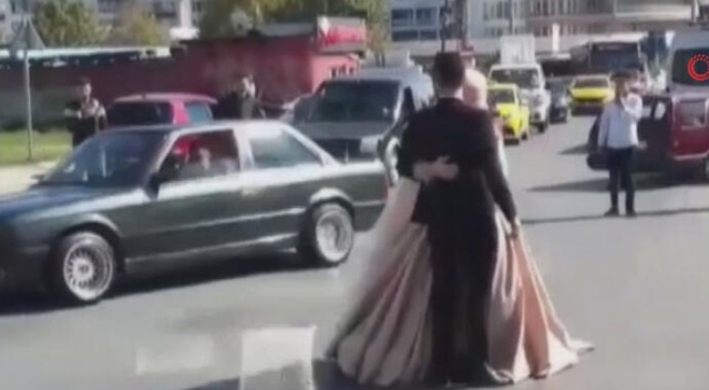 İstanbul'da düğün konvoylarında şoke eden görüntüler kamerada..