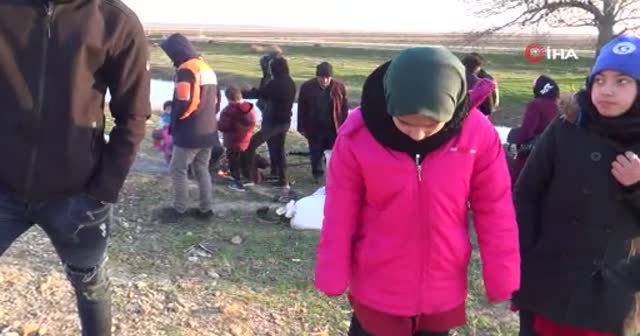 Küçük kız Yunan zulmünü anlattı: "Hapishaneye attılar, bir damla su bile vermediler"