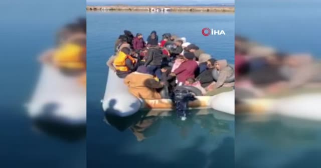 Midilli Adası’nda halk mültecilerin kıyıya çıkmasını engelledi