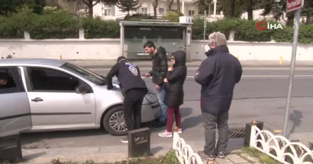 Yasağa rağmen sahilde yürüyüşe çıkanlara ceza