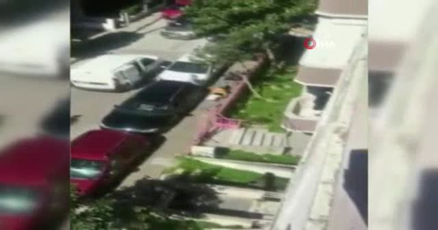 Fırıncıların sokakta ekmek satma kavgası: Tekmeler havada uçuştu