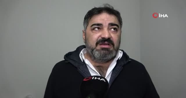 Sesini duyan Ahmet Kaya zannediyor!