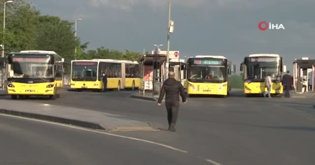 4 günlük kısıtlamanın ilk gününde İstanbul boş kaldı