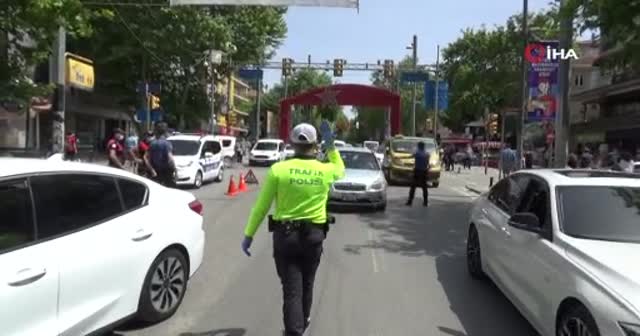 Bağdat Caddesi'ndeki insan kalabalığı pes dedirtti