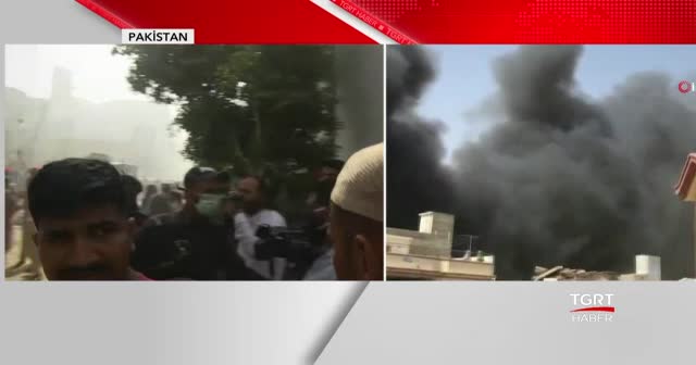 Pakistan'da bir yolcu uçağı düştü