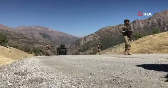 Mardin'de MİT ve jandarmadan ortak operasyon: Teröristlerin inlerine girildi