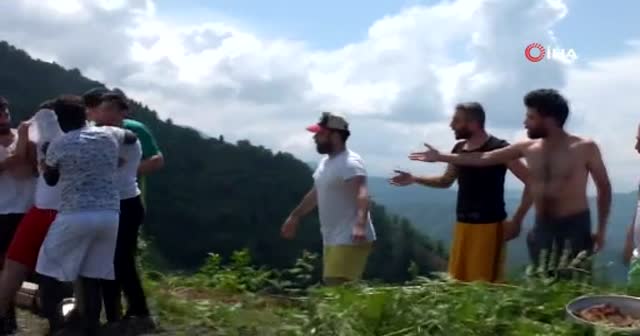 Rizeli gençler kendi Survivor'ını çekti