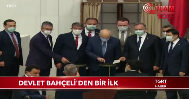 MHP Lideri Devlet Bahçeli'den bir ilk