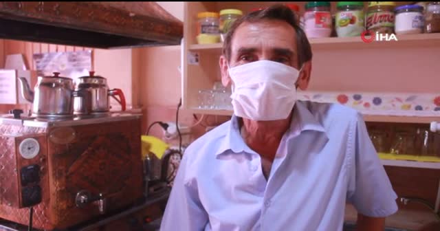 Sağlık Bakanı Koca fotoğrafını paylaşmıştı, o çaycı şimdi meşhur oldu