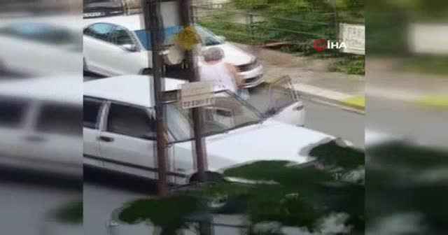 Trafikte yol verme kavgasında önce tokat attı sonra dayak yedi