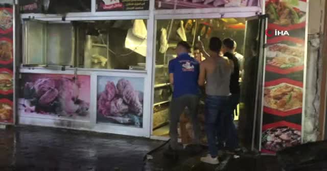 Dönerci dükkanı alev alev yandı