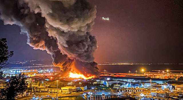 İtalya’da limanda patlama