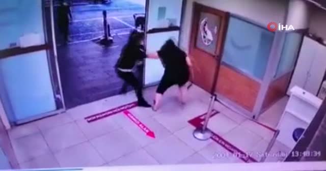 Maske takmayan kadın hastanede terör estirdi