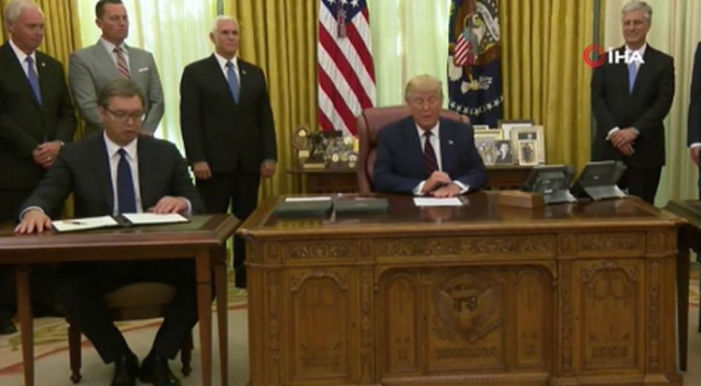 Sırbistan Cumhurbaşkanı Vucic, Trump'a verdiği tepkiyle gündem oldu