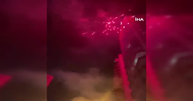 Azerbaycan askerleri Magadiz’i kurtardı, halk sokaklarda kutlama yaptı