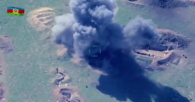 Azerbaycan ordusu Ermenistan'a ait zırhlı tank birimini imha etti
