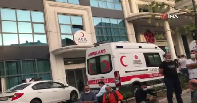 Bağcılar’da sokak ortasında silahlı saldırı: 1 ölü, 1 yaralı