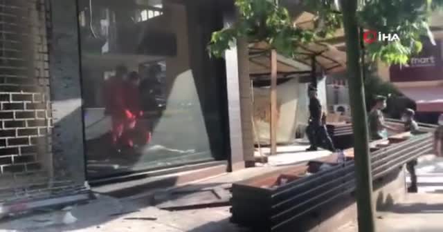 Beyrut'ta restoranda patlama: 1 ölü, 2 yaralı