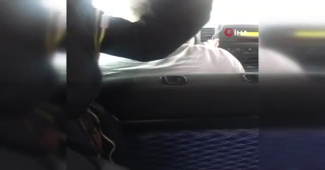 Tıka basa yolcu alan minibüs şoföründen yolcuya pişkin cevap