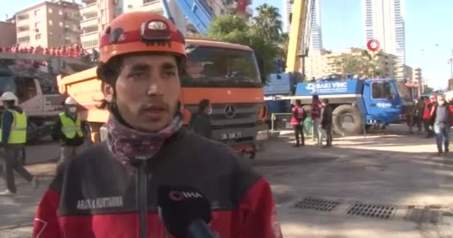 Deprem enkazından 33 saat sonra kurtarılan Ahmet Çitim, kapıyla hayat tutundu