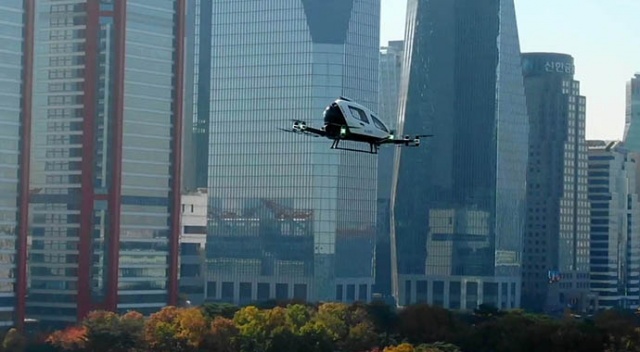 Drone taksi Güney Kore’nin başkenti Seul’da ilk uçuşunu gerçekleşirdi