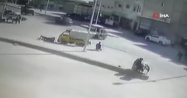 El Bab'daki bombalı saldırıya ait patlama anı kamerada