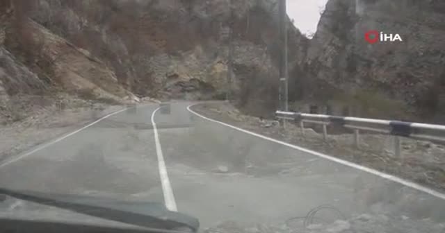 Ermenistan işgalinden kurtarılan Kelbecer'e Azerbaycan bayrağı dikildi