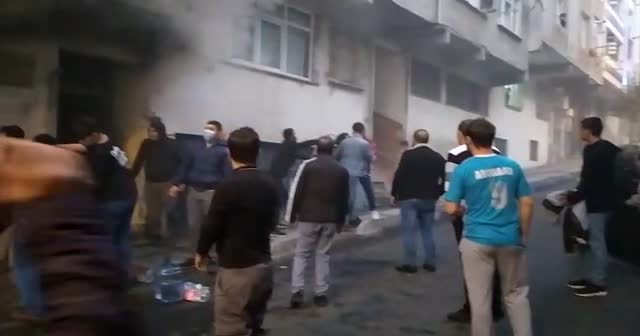 İstanbul Bağcılar'da korkutan yangın