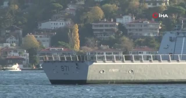 Mısır savaş gemisi İstanbul Boğazı’ndan geçti