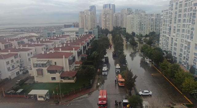 İzmir'de deniz taştı, felaketin boyutu havadan görüntülendi