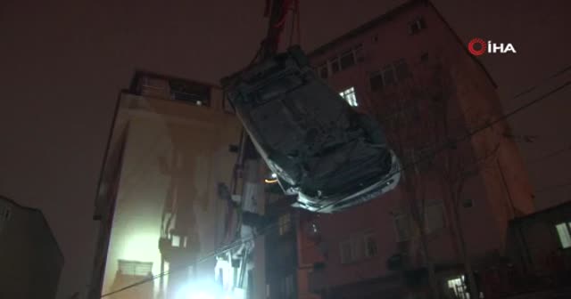 Kağıthane’de akıl almaz kaza