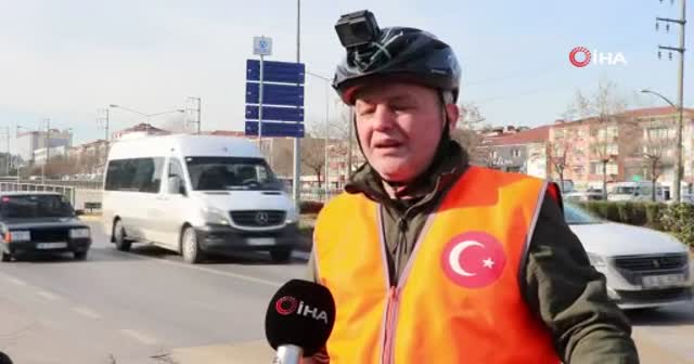 İBB’de işten çıkartılan işçi, İstanbul’dan Ankara’ya kadar pedal çeviriyor