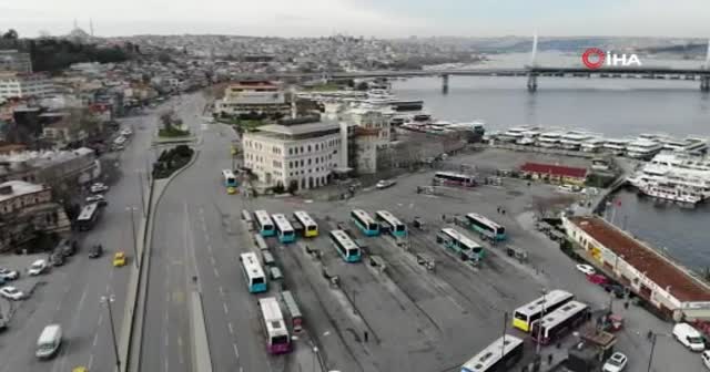 İstanbul sokakları kısıtlamada sessizliğe büründü