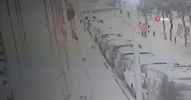 Şişli'de dehşet veren görüntü! Kız arkadaşını tekmeleyerek bayıltana kadar dövdü