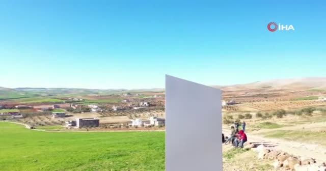 Göbeklitepe'deki metal blok 3 gündür gizemini koruyor