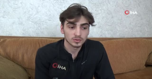 Temizlikte annesine yardım ederek Dünya Şampiyonası'na hazırlanıyor