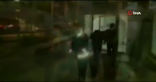 FETÖ ile korkutup dolandırdılar, paraları sayarken yakalandılar