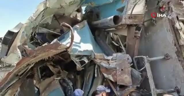 Mısır'da tren kazası: 32 ölü